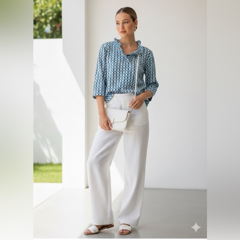 J. McLaughlin Geometric Ruffled Neckline  Catalina Cloth Blouse Size XL